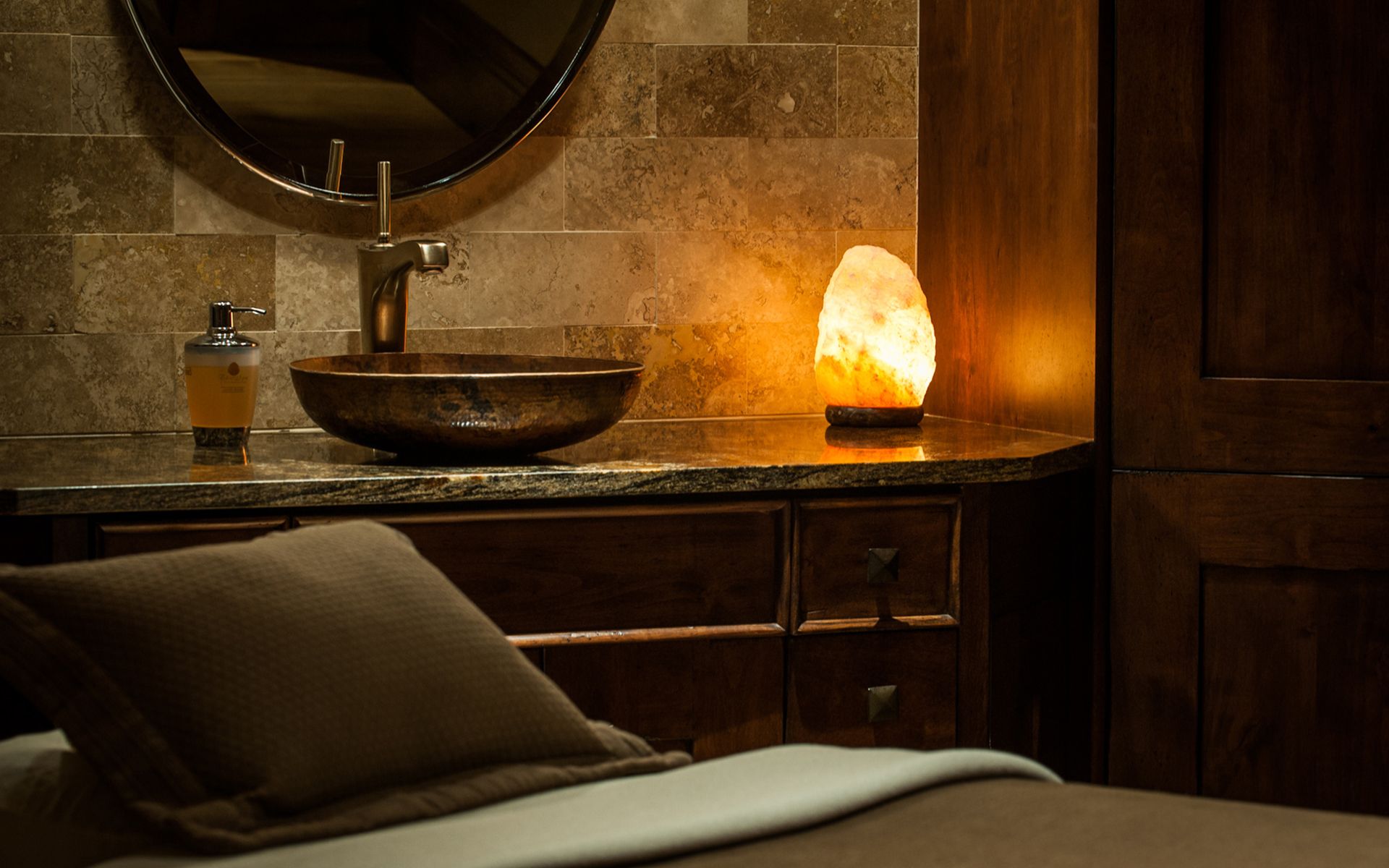 spa_image